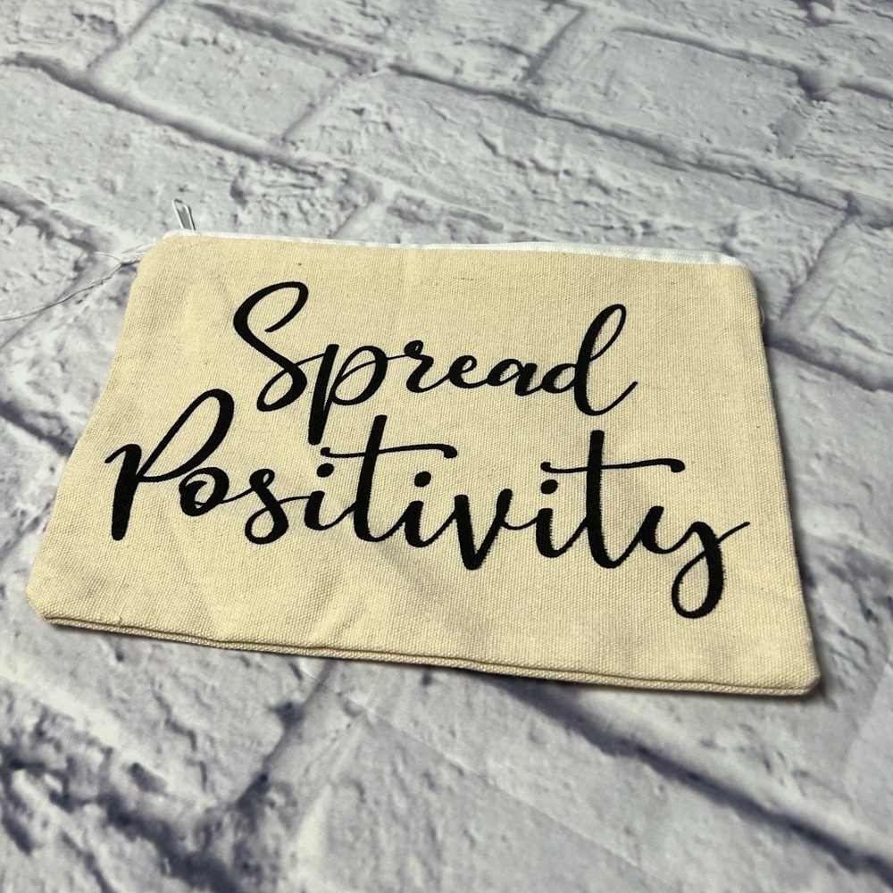 2/$7‼️ Canvas Spread Positivity Zip Up Bag
